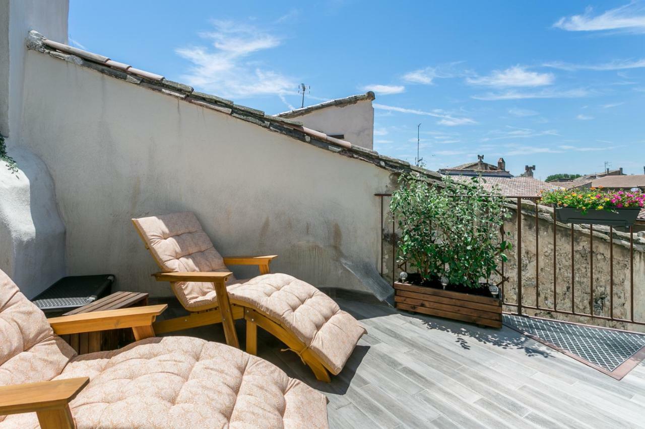 Apartamento Nuit Etoilée LʼIsle-sur-la-Sorgue Exterior foto